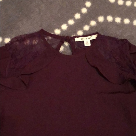 Plum colored lace cold shoulder top. - Picture 3 of 4